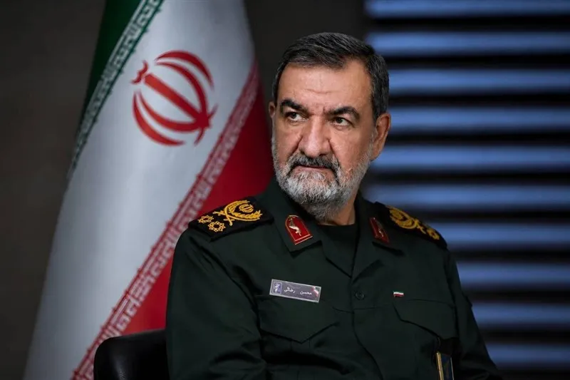 رضایی: حماقت ترامپ اشتیاق به بمب اتم را بیشتر کرده است
